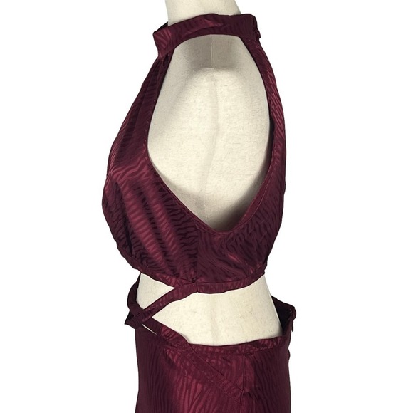 LULU'S FIERCE VISION JACQUARD CUTOUT SATIN MIDI DRESS IN WINE RED NWT SIZE LARGE - Picture 7 of 16